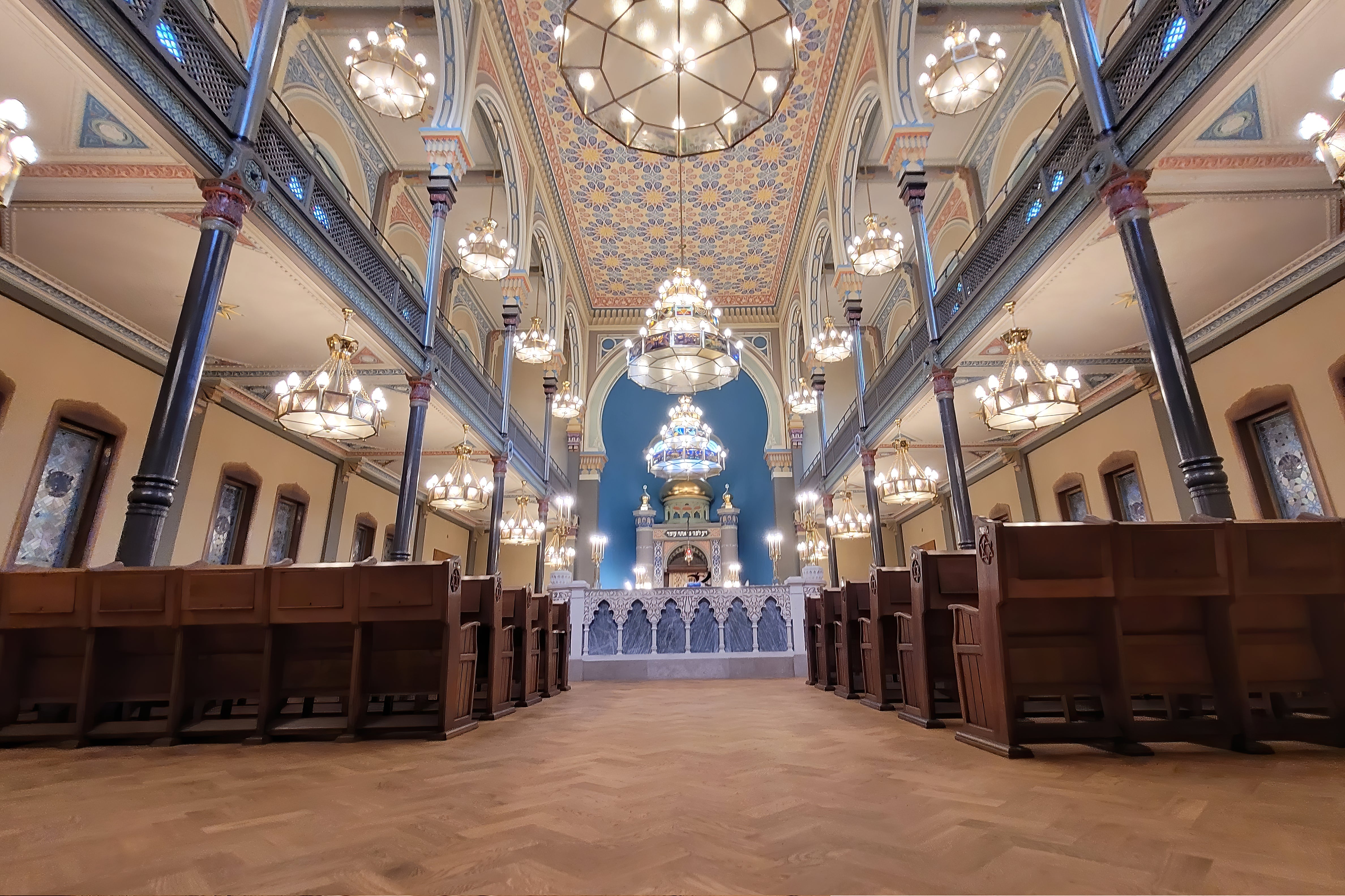 Mäntylattioiden käsittely